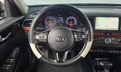 Kia K7 2017, 211019 км, за 4618.43 USD - фото 13