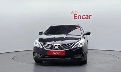 Hyundai Grandeur 2015, 222872 км, за 3296.99 USD