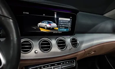 Mercedes-Benz E-Class 2019, 68975 км, за 18536.41 USD - фото 14