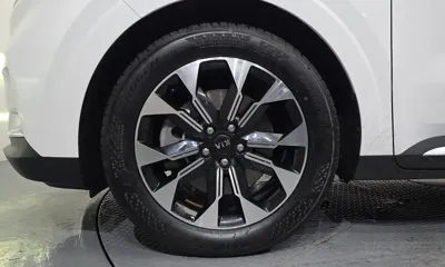 Kia Canival 2021, 49478 км, за 17068.41 USD