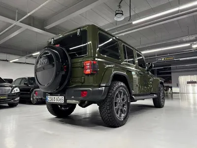 Jeep Wrangler 2020, 71600 км, за 27023.45 USD - фото 7