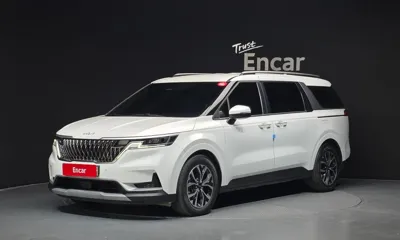 Kia Canival · 2023 год