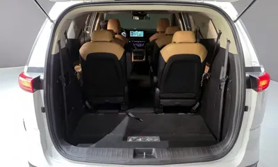 Kia Canival 2023, 120315 км, за 15130.49 USD - фото 20