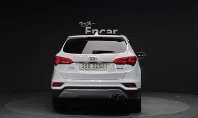 Hyundai Santafe 2017, 106061 км, за 10307.23 USD