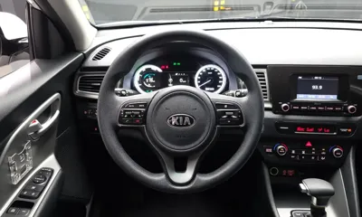 Kia Niro 2018, 159978 км, за 6055.87 USD - фото 13