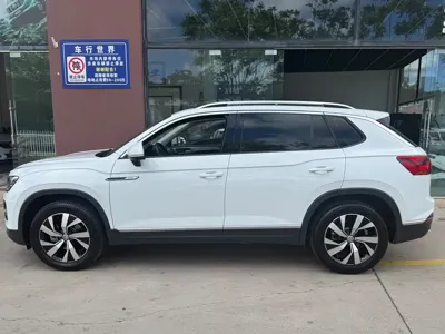 Volkswagen Tayron 2020, 89000 км, за 11757.93 USD