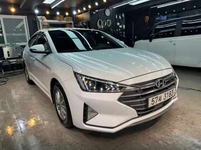 Hyundai Avante 2020, 40868 км, за 10093.11 USD