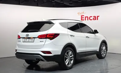 Hyundai Santafe 2016, 107320 км, за 6937.56 USD