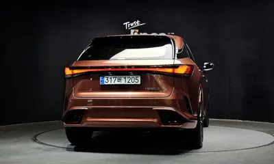 Lexus RX 2024, 4520 км, за 63749.4 USD