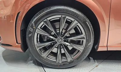 Lexus RX 2024, 4520 км, за 63749.4 USD