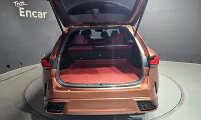Lexus RX 2024, 4520 км, за 63749.4 USD - фото 30