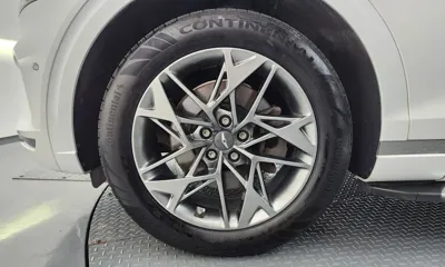 Genesis GV70 2021, 83155 км, за 22801.31 USD