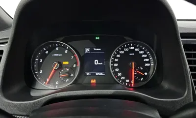 Hyundai Avante 2017, 92568 км, за 7220.69 USD - фото 8