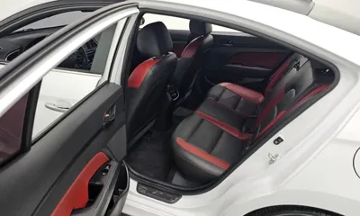 Hyundai Avante 2017, 92568 км, за 7220.69 USD - фото 11