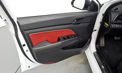 Hyundai Avante 2017, 92568 км, за 7220.69 USD - фото 24