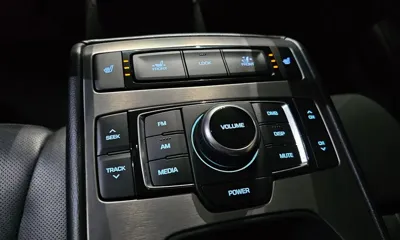 Hyundai Genesis 2016, 110403 км, за 6765.63 USD - фото 19