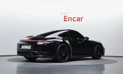 Porsche 911 2024, 25229 км, за 137814.42 USD