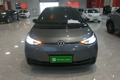 Volkswagen ID.3 2024, 29000 км, за 15485 USD