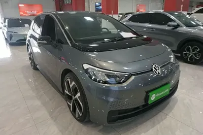 Volkswagen ID.3 2024, 29000 км, за 15485 USD