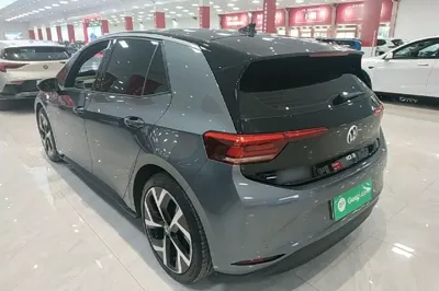 Volkswagen ID.3 2024, 29000 км, за 15485 USD