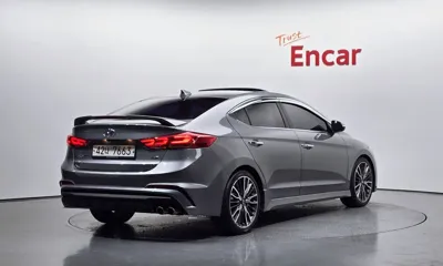 Hyundai Avante 2018, 98382 км, за 8336.62 USD