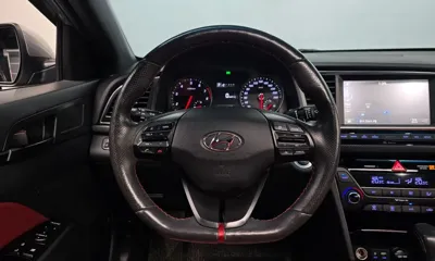 Hyundai Avante 2018, 98382 км, за 8336.62 USD - фото 13
