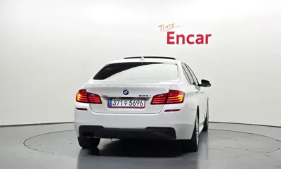 BMW 5-Series 2016, 122339 км, за 7670.8 USD