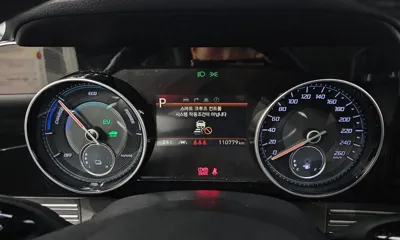 Hyundai Grandeur 2021, 110779 км, за 13876.23 USD - фото 8