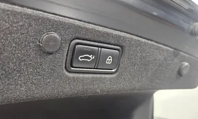 Hyundai Grandeur 2021, 110779 км, за 13876.23 USD - фото 20