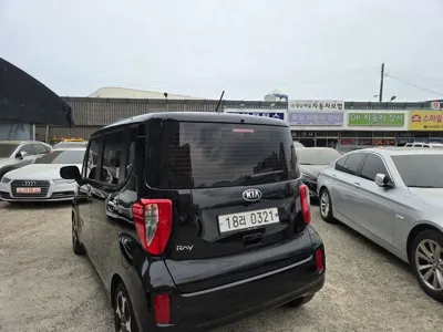 Kia Ray 2016, 159500 км, за 4225.44 USD