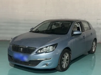Peugeot 308S · 2015 год