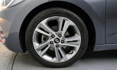 Hyundai Avante 2017, 142954 км, за 6342.91 USD