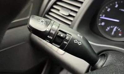 Hyundai Avante 2017, 142954 км, за 6342.91 USD - фото 17