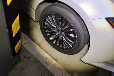 Toyota Avalon 2019, 188500 км, за 14310 USD - фото 8