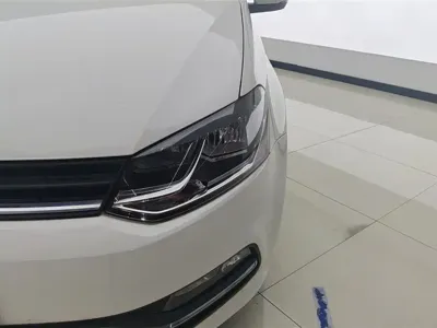 Volkswagen Polo 2018, 31800 км, за 6297.7 USD