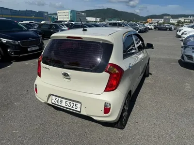 Kia Morning 2013, 52349 км, за 3085.2 USD - фото 18