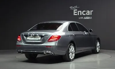 Mercedes-Benz E-Class 2019, 83184 км, за 16451.93 USD