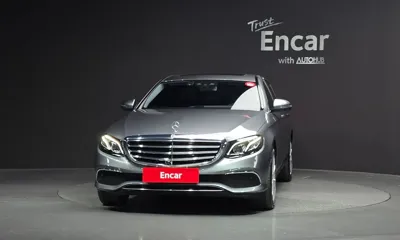 Mercedes-Benz E-Class 2019, 83184 км, за 16451.93 USD
