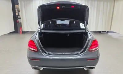Mercedes-Benz E-Class 2019, 83184 км, за 16451.93 USD - фото 20
