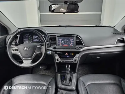 Hyundai Avante 2016, 98244 км, за 4957.7 USD - фото 7