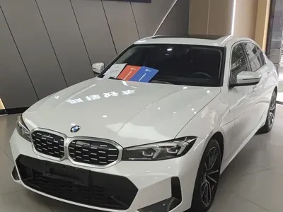 BMW 3 Series · 2022 год