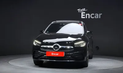 Mercedes-Benz GLA-Class 2022, 15650 км, за 24777 USD