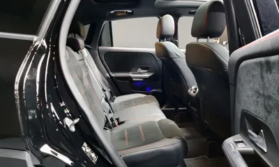 Mercedes-Benz GLA-Class 2022, 15650 км, за 24777 USD - фото 12