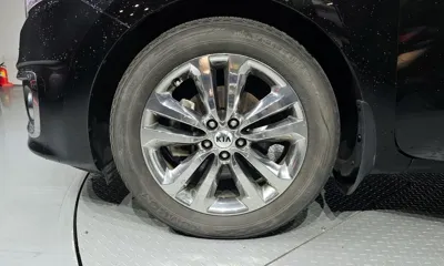 Kia Canival 2018, 124145 км, за 9984.23 USD