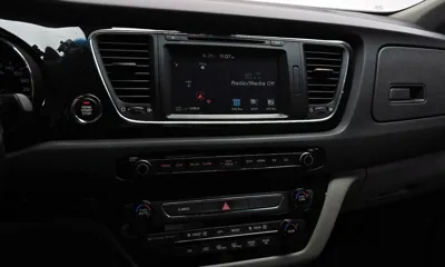Kia Canival 2018, 124145 км, за 9984.23 USD - фото 15