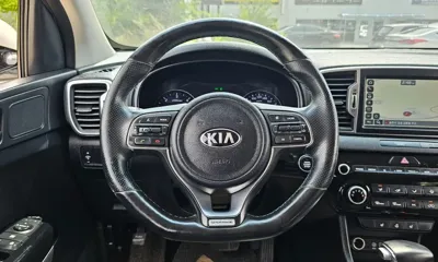 Kia Sportage 2018, 125474 км, за 7247.79 USD - фото 13