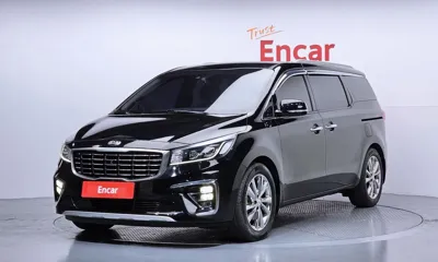 Kia Canival · 2019 год