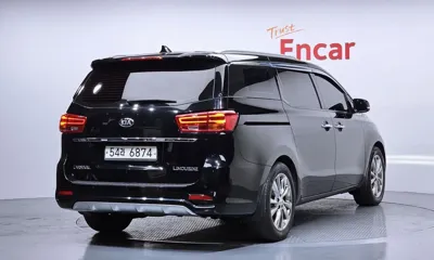 Kia Canival 2019, 211540 км, за 8259 USD