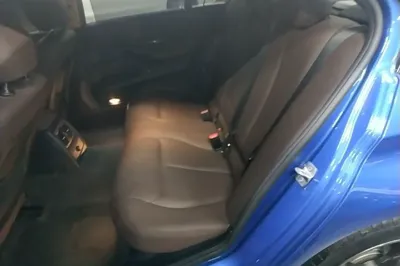 BMW 3 Series 2019, 56400 км, за 15554 USD - фото 26
