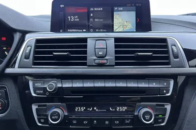 BMW 3 Series 2019, 56400 км, за 15554 USD - фото 31
